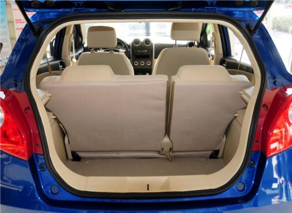 丘比特 2013款 1.3L 手动炫酷版 车厢座椅   后备厢