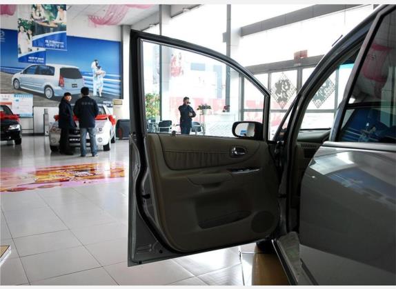 普力马 2007款 1.8L 自动5座豪华SDX5 车厢座椅   前门板