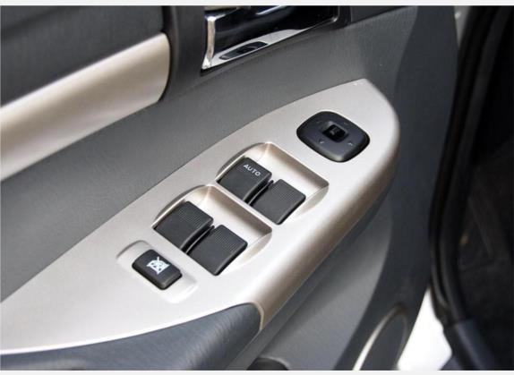 普力马 2010款 1.8L 自动5座舒适 车厢座椅   门窗控制