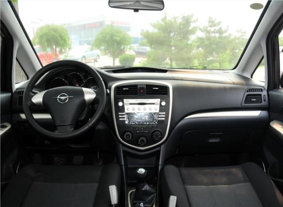 普力马 2012款 1.6L 手动7座创想版 中控类   中控全图