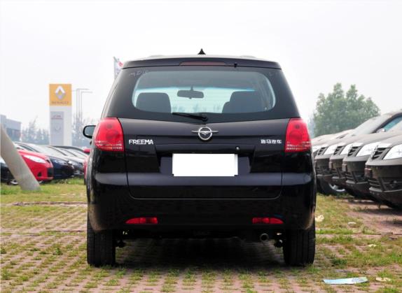 普力马 2012款 1.6L 手动7座创想版 外观   正后