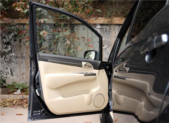 普力马 2013款 1.6L 手动7座开拓版 车厢座椅   前门板