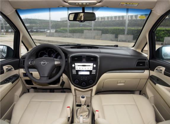 普力马 2014款 1.6L 手动7座开拓版 中控类   中控全图