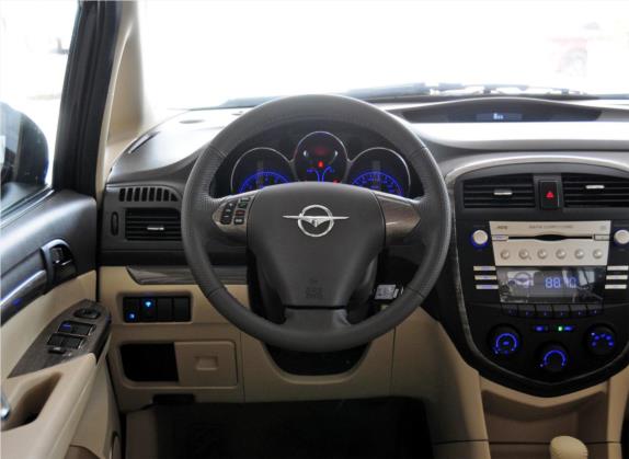 普力马 2014款 1.6L 自动7座乐享版 中控类   驾驶位