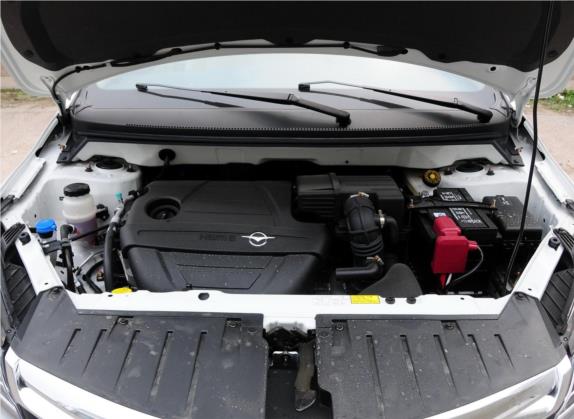 海马M3 2013款 1.5L 手动舒适型 其他细节类   发动机舱