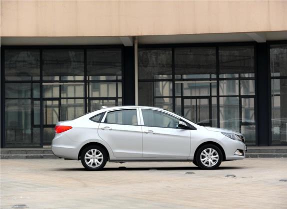 海马M3 2013款 1.5L 手动旗舰型 外观   正侧