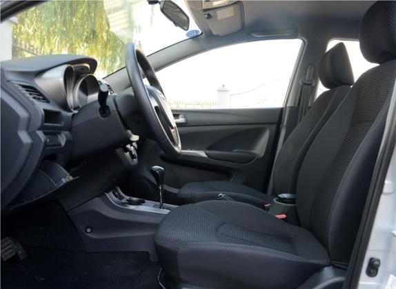 海马M3 2014款 1.5L CVT精英型 车厢座椅   前排空间