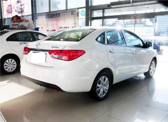 海马M3 2014款 1.5L 手动旗舰型 外观   斜后