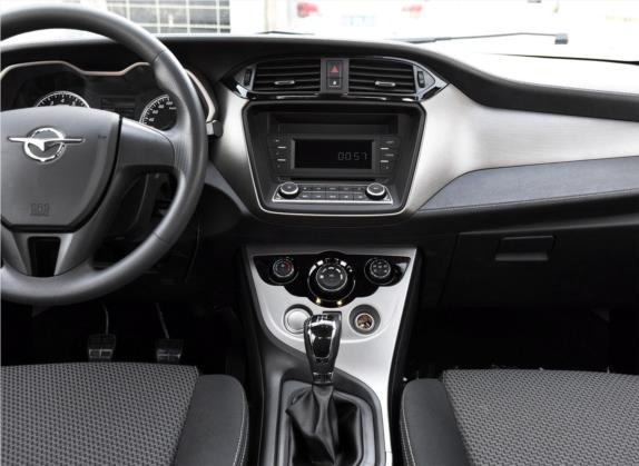 海马M3 2016款 1.5L 手动舒适型天窗版 中控类   中控台