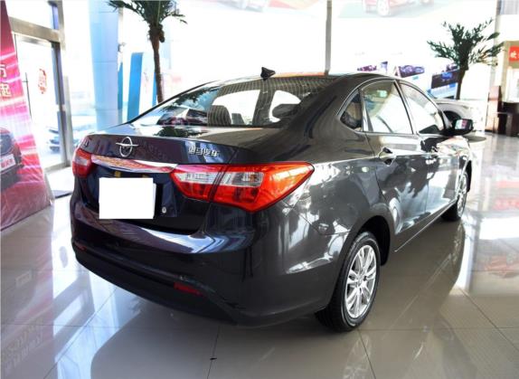 海马M3 2016款 1.5L 手动智能舒适型 外观   斜后