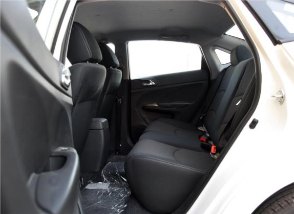 海马M3 2016款 1.5L CVT舒适型 车厢座椅   后排空间
