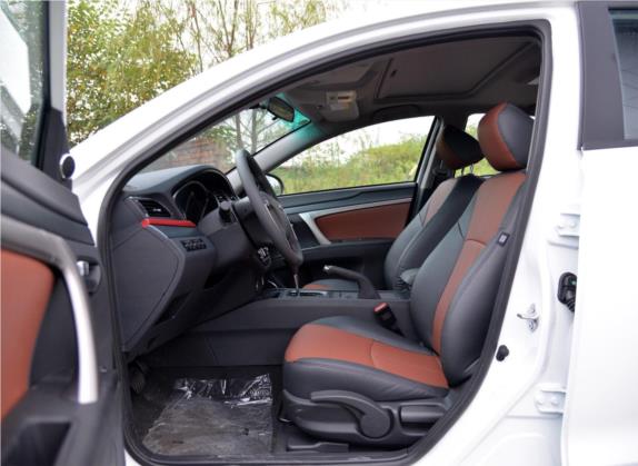 海马M6 2017款 1.5T CVT运动尊贵型 车厢座椅   前排空间