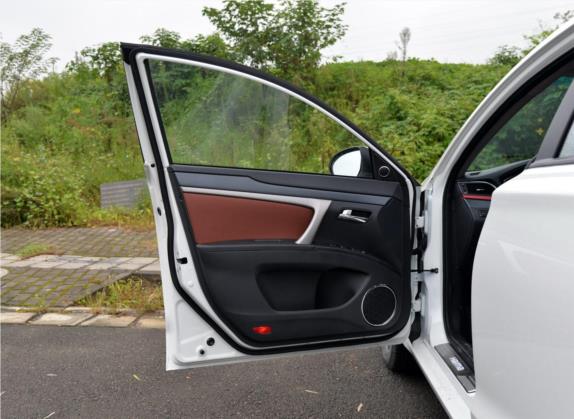 海马M6 2017款 1.5T CVT运动尊贵型 车厢座椅   前门板