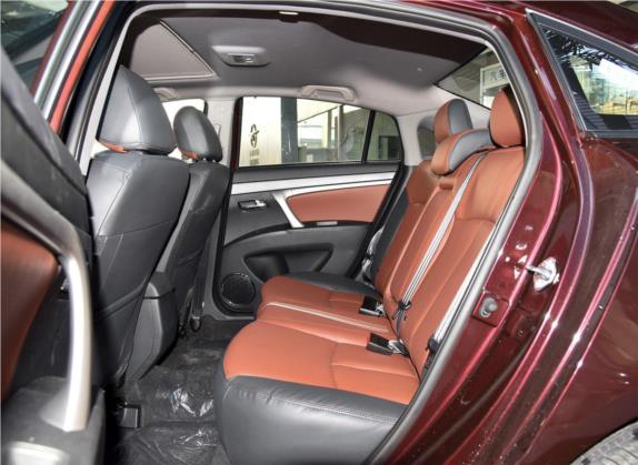 海马M6 2017款 1.5T CVT豪华型 车厢座椅   后排空间
