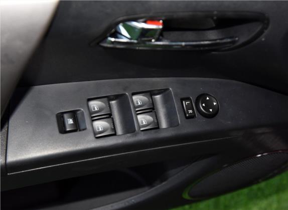 海马M6 2017款 1.5T CVT豪华型 车厢座椅   门窗控制