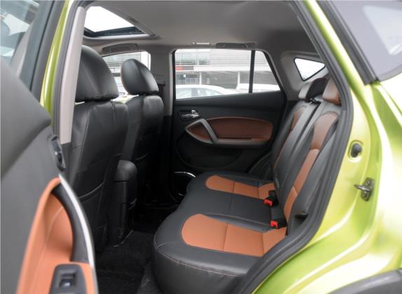 海马S5 2014款 1.6L 手动智臻型 车厢座椅   后排空间