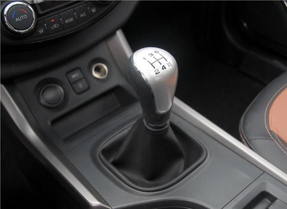 海马S5 2014款 1.6L 手动智臻型 中控类   挡把