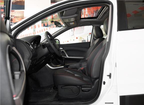 海马S5 2015款 1.6L 手动智能豪华型 车厢座椅   前排空间