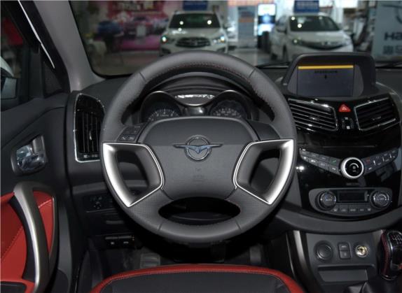 海马S5 2015款 1.5T 手动智能豪华型运动版 中控类   驾驶位