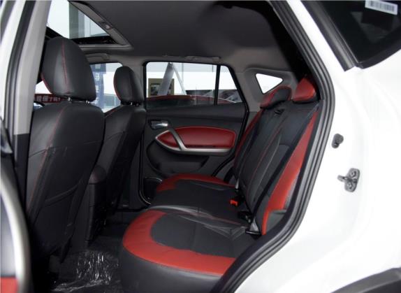 海马S5 2015款 1.5T 手动智能豪华型运动版 车厢座椅   后排空间