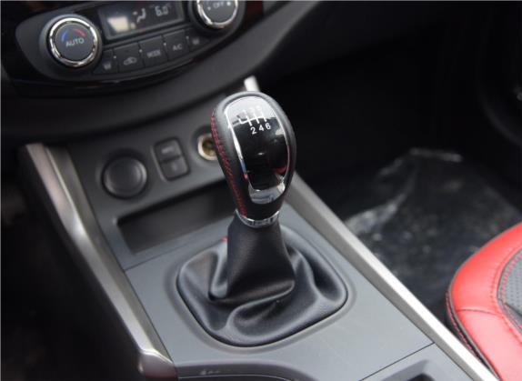 海马S5 2015款 1.5T 手动豪华型运动版 中控类   挡把