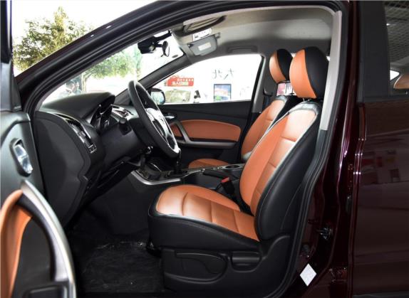 海马S5 2016款 1.6L 手动豪华型科技版 车厢座椅   前排空间