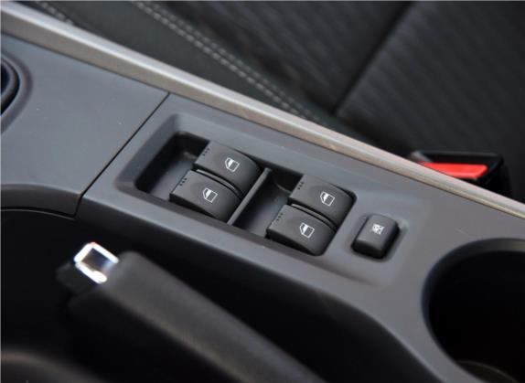 海马S5 2017款 强动力版 1.6L 手动舒适型 车厢座椅   门窗控制