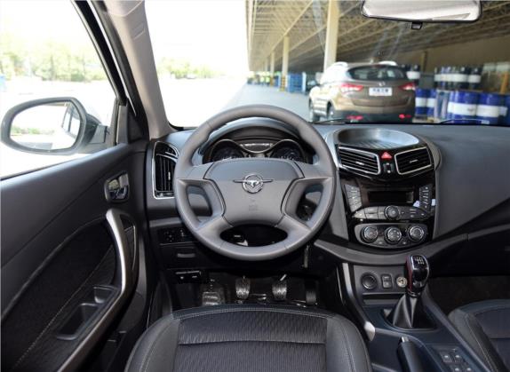海马S5 2017款 强动力版 1.5T 手动舒适型 中控类   驾驶位