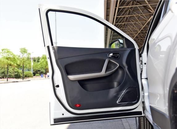 海马S5 2017款 强动力版 1.5T 手动舒适型 车厢座椅   前门板