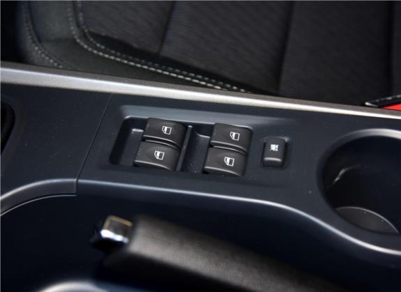 海马S5 2017款 强动力版 1.5T 手动舒适型 车厢座椅   门窗控制