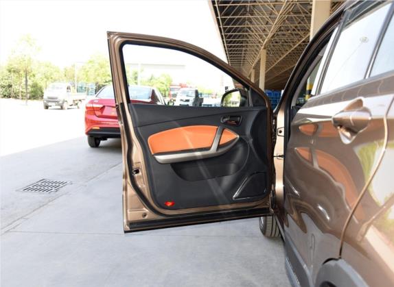 海马S5 2017款 强动力版 1.5T CVT豪华型 车厢座椅   前门板