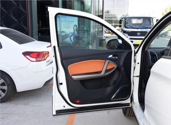 海马S5 2017款 强动力版 1.5T CVT尊贵型 车厢座椅   前门板