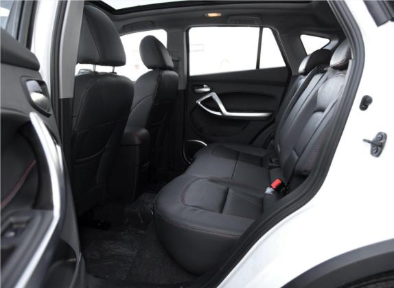 海马S5 2018款 1.6L 手动豪华型 车厢座椅   后排空间
