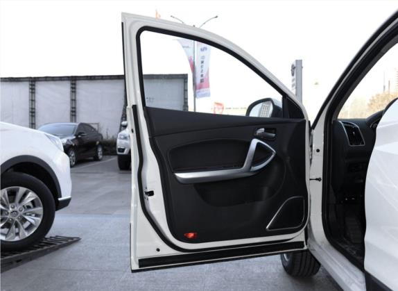 海马S5 2018款 1.6L 手动豪华型 车厢座椅   前门板