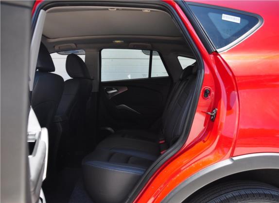 海马S5 2019款 230T 自动智联旗舰型 车厢座椅   后排空间