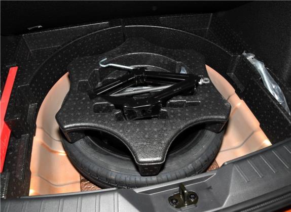 海马S5青春版 2018款 1.6L CVT豪华型 其他细节类   备胎