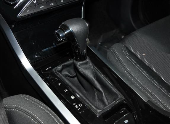 海马S5青春版 2018款 1.6L CVT豪华型 中控类   挡把