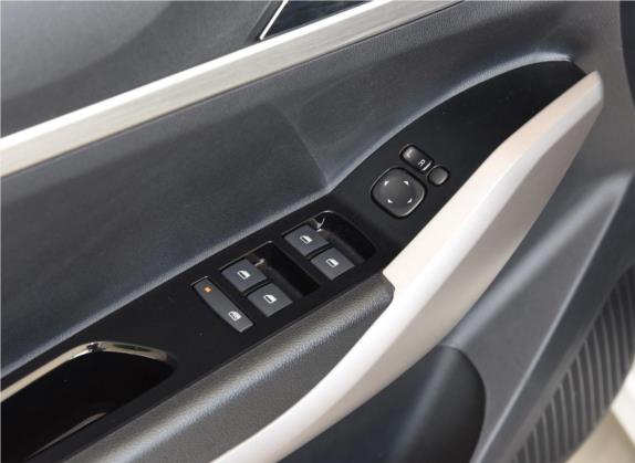 海马S5青春版 2018款 1.6L 手动精英型 车厢座椅   门窗控制