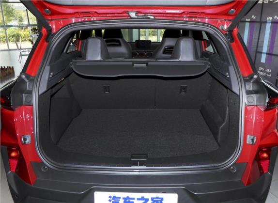 海马8S 2019款 1.6TGDI 自动智版 车厢座椅   后备厢
