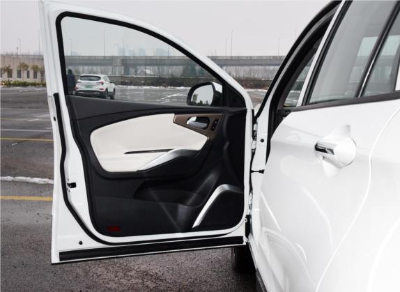海马6P 2021款 1.2T PHEV 长续航豪华型 车厢座椅   前门板