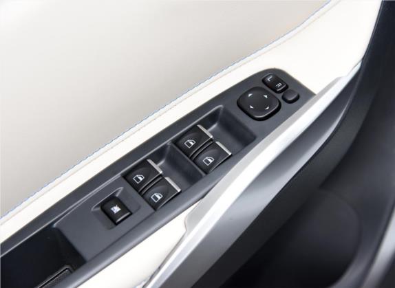 海马6P 2021款 1.2T PHEV 长续航豪华型 车厢座椅   门窗控制