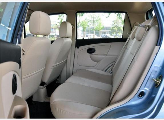 海马王子 2010款 1.0L 精英型 车厢座椅   后排空间