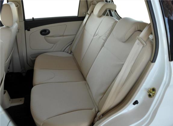 海马王子 2010款 1.0L 进取型 车厢座椅   后排空间