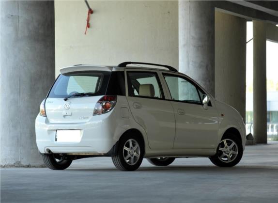 海马王子 2010款 1.0L 进取型 外观   斜后
