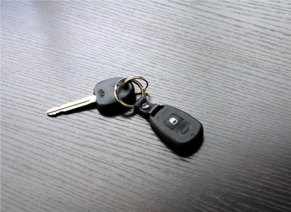 华泰B11 2011款 1.8T 自动舒适汽油版 其他细节类   钥匙