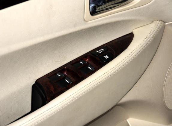 华泰B11 2011款 1.8T 自动豪华汽油版 车厢座椅   门窗控制