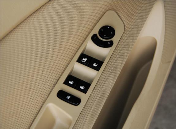 路盛E70 2013款 2.0L 手动舒适型 车厢座椅   门窗控制