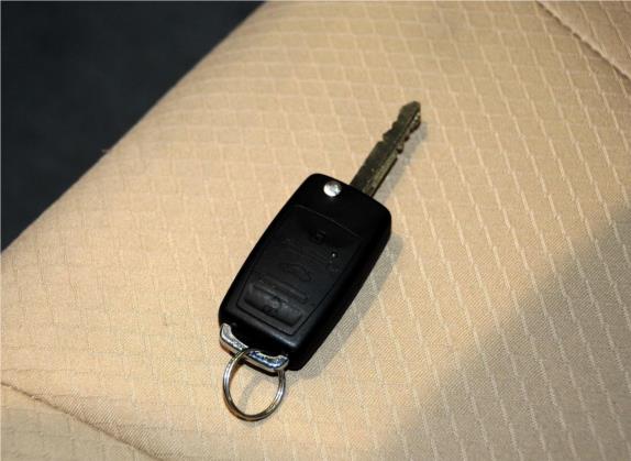 路盛E70 2013款 2.0L 自动舒适型 其他细节类   钥匙