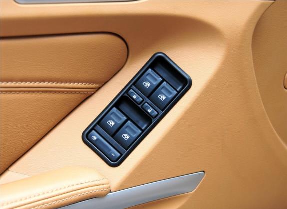 宝利格 2012款 1.8T 手动两驱智汇版 车厢座椅   门窗控制