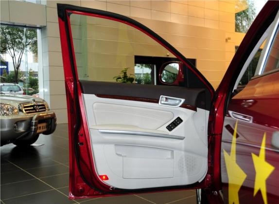 宝利格 2012款 1.8T 手动两驱爱国版 车厢座椅   前门板